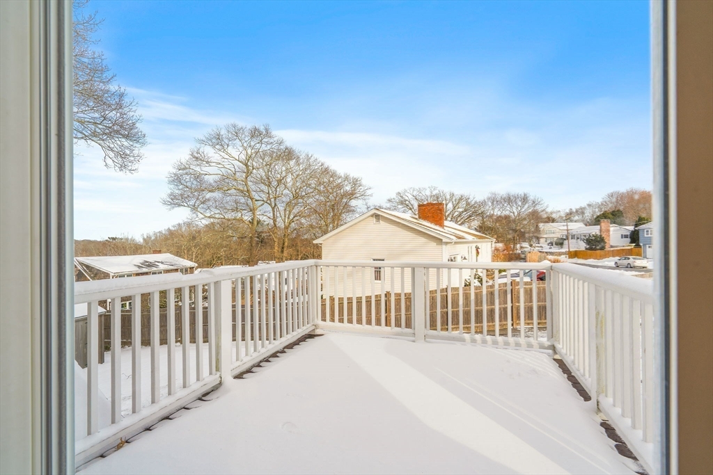 16 Hodgkins Road, Unit 2 Rockport, MA 01966 - Photo 11 of 19 a view of a city from a balcony