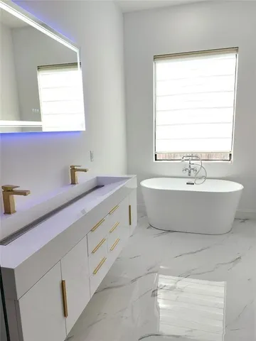 $999,000 | 254 Southwest 12th Street, Dania Beach, FL 33004