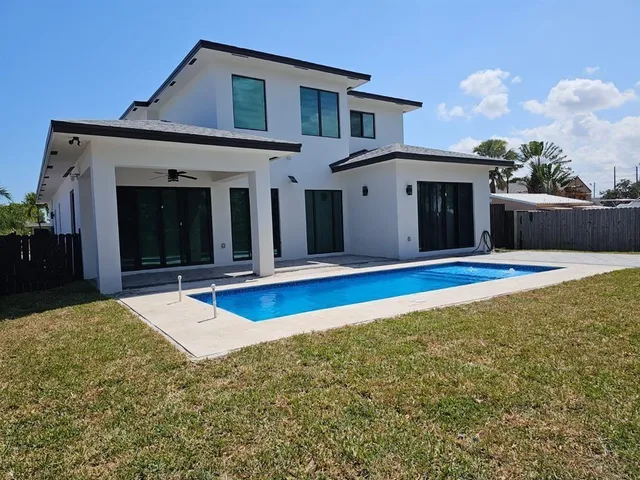 $999,000 | 254 Southwest 12th Street, Dania Beach, FL 33004