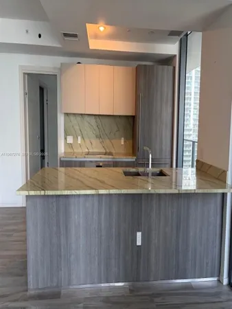 $6,500 | 801 South Miami Avenue, Unit 2505, Miami, FL 33131