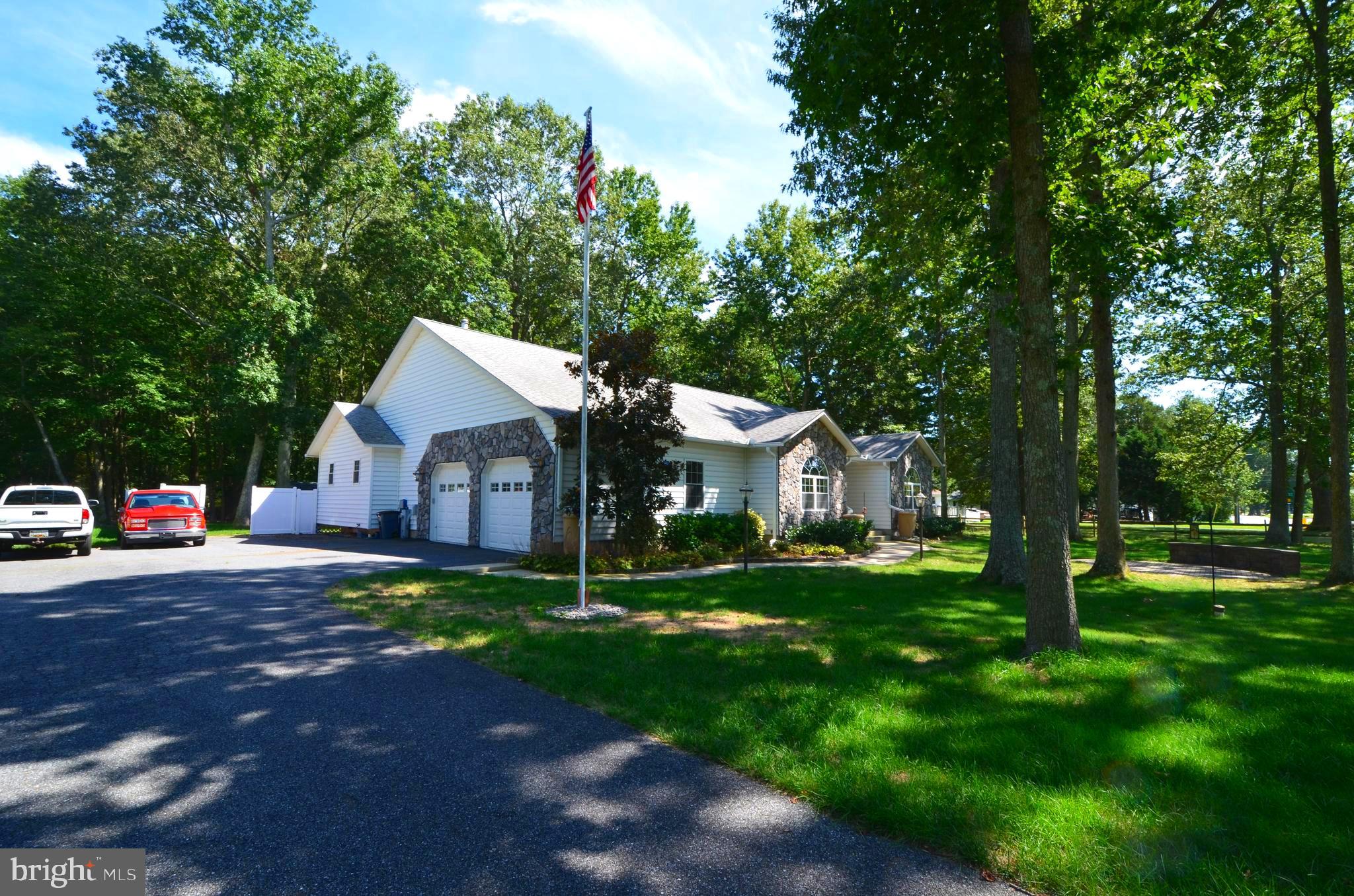 746 Masons Beach Road Deale, MD 20751 - Photo 3 of 47