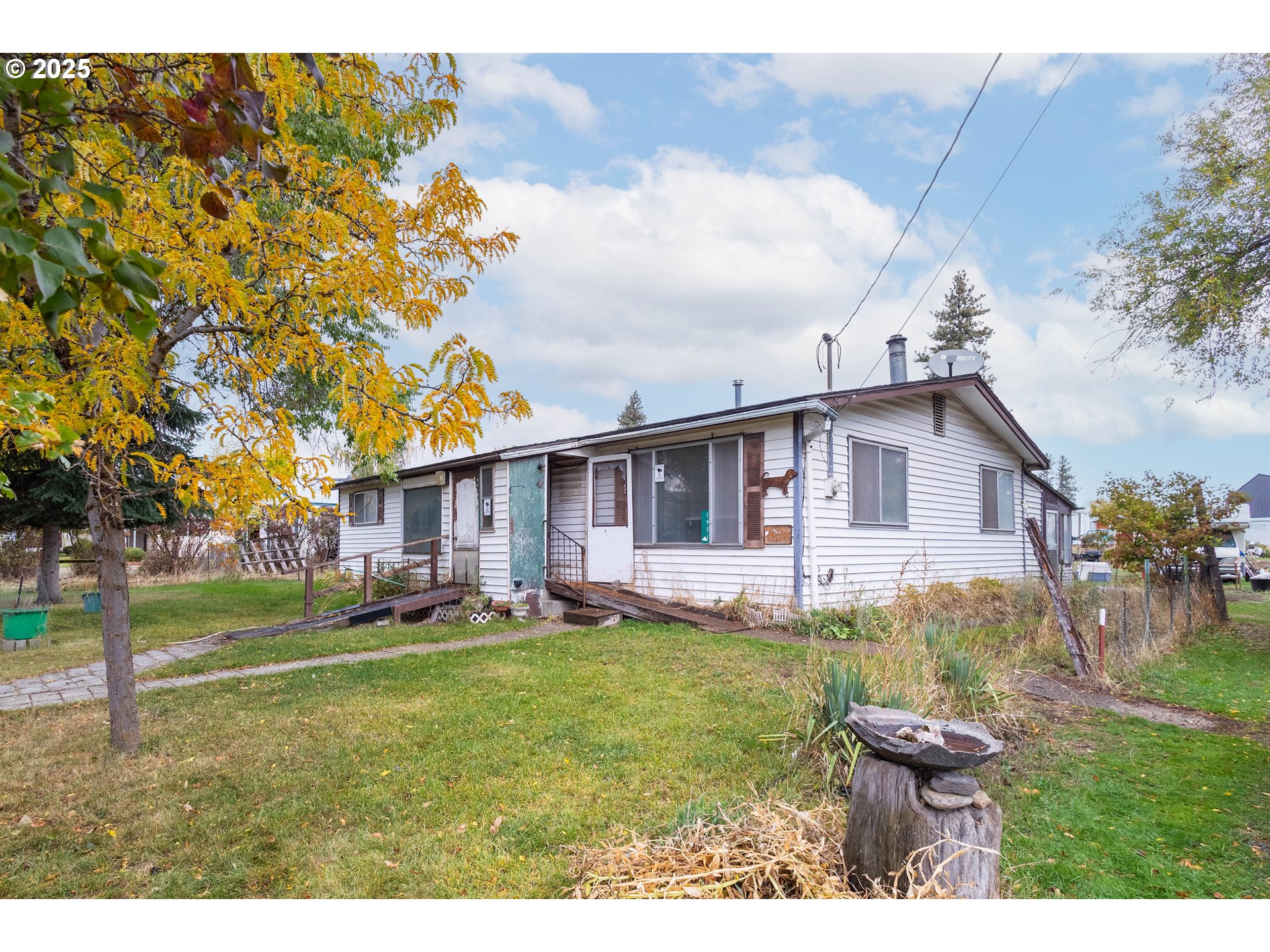 1951 Alder Street Elgin, OR 97827 - Photo 1 of 18