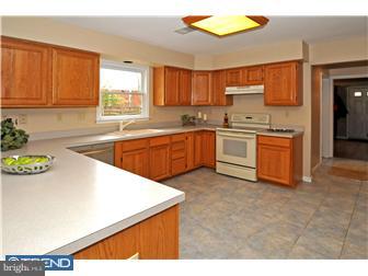 1014 Davis Road Ambler, PA 19002 - Photo 5 of 12 Kitchen