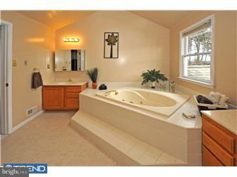 1014 Davis Road Ambler, PA 19002 - Photo 9 of 12 Bathroom
