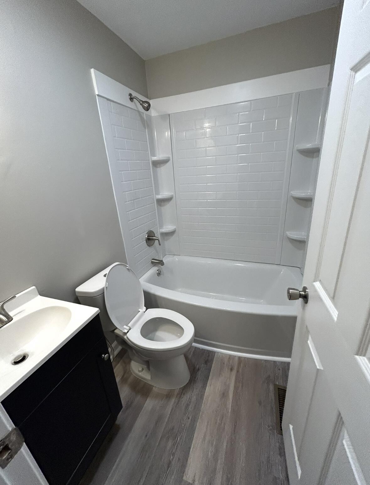 18 Danny Court Sumter, SC 29154 - Photo 5 of 10 Gallery Image 5