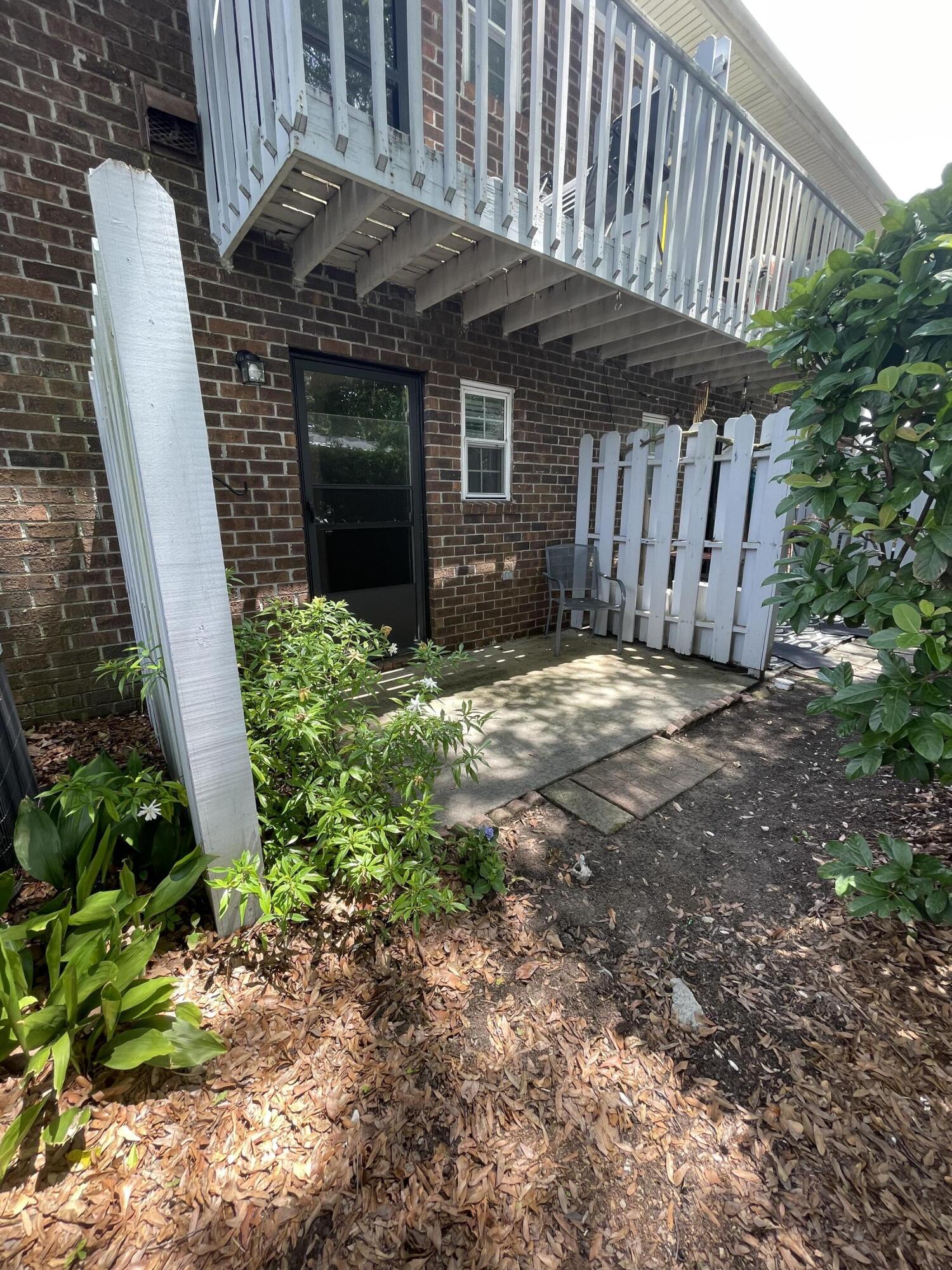 21 Rivers Point Row, Unit 17B Charleston, SC 29412 - Photo 36 of 40 IMG_1135