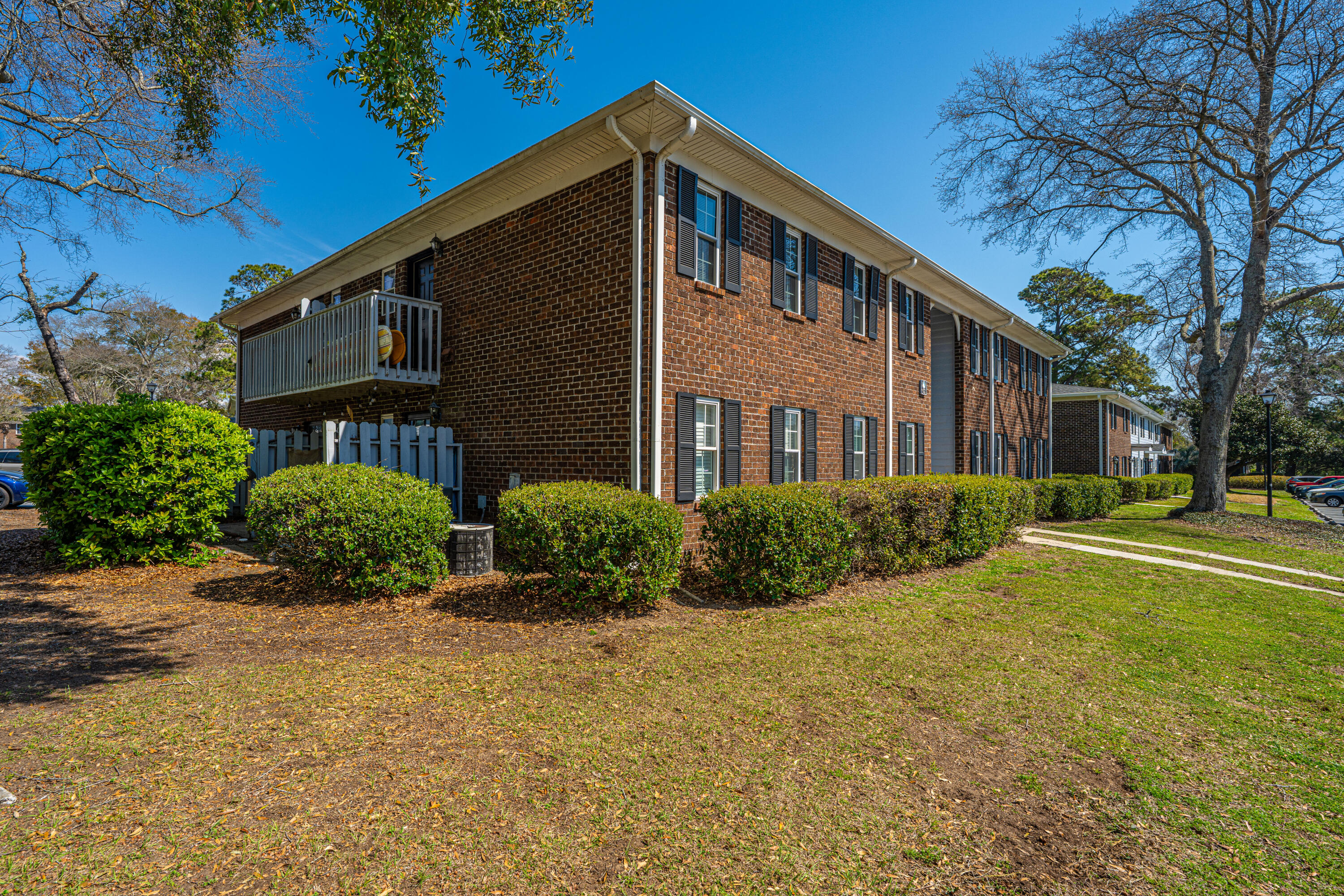 21 Rivers Point Row, Unit 17B Charleston, SC 29412 - Photo 4 of 40 21RiversPointRow17B004