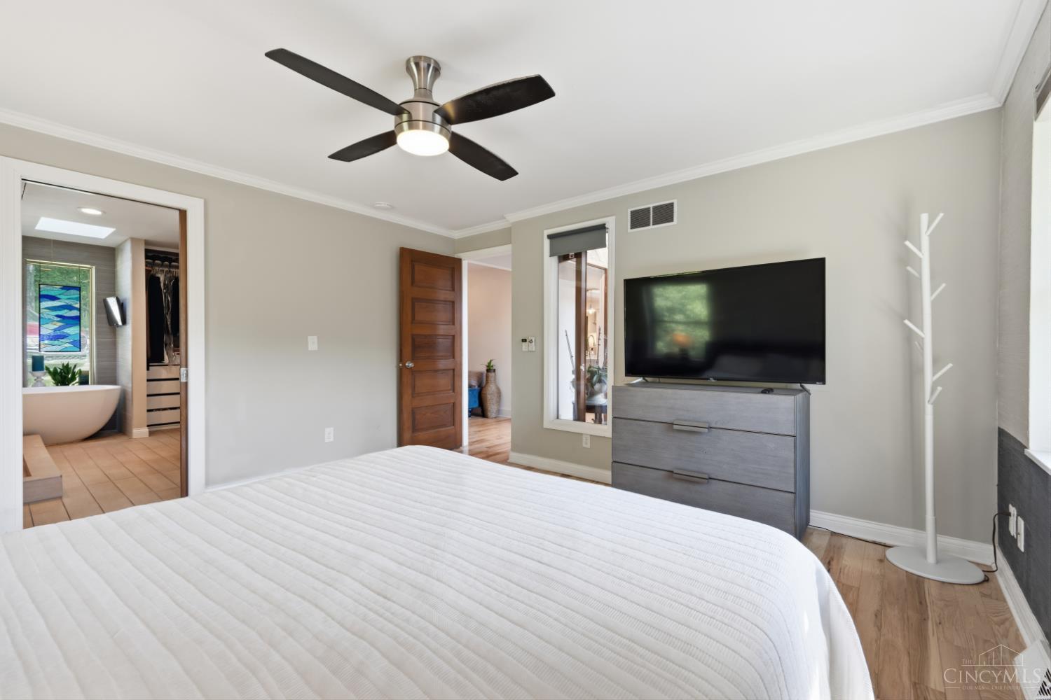 11627 Bank Road Cincinnati, OH 45251 - Photo 23 of 49 Gallery Image 23