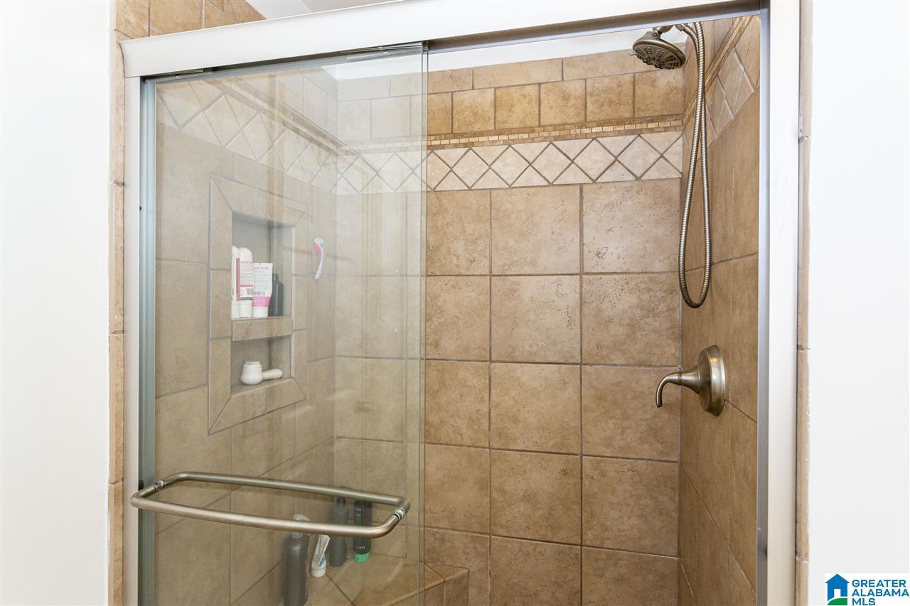 575 Beasley Road Gardendale, AL 35071 - Photo 19 of 37 Gallery Image 19
