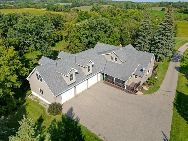 $999,999 | 3665 Pleason Avenue Northwest, Annandale, MN 55302