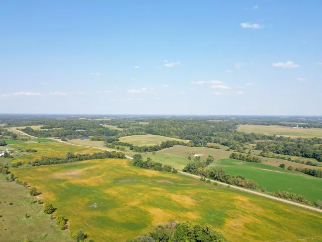 $999,999 | 3665 Pleason Avenue Northwest, Annandale, MN 55302