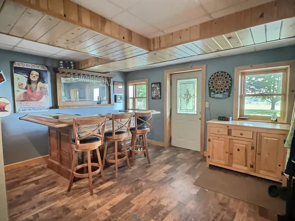 $999,000 | 3665 Pleason Avenue Northwest, Annandale, MN 55302