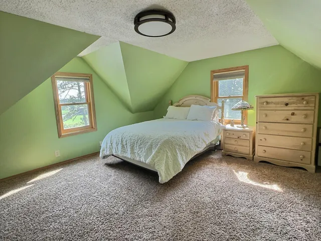 $999,999 | 3665 Pleason Avenue Northwest, Annandale, MN 55302