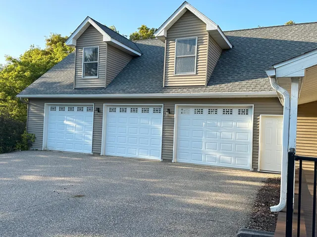 $999,999 | 3665 Pleason Avenue Northwest, Annandale, MN 55302