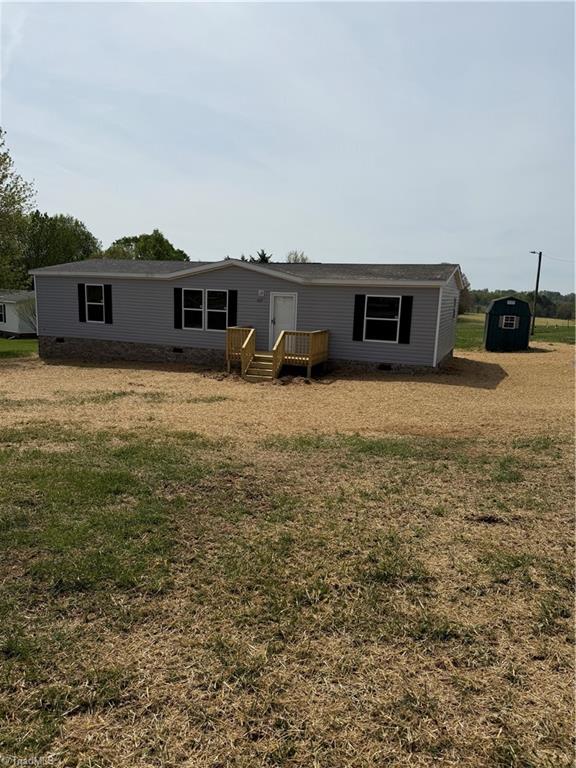 432 Pratt Road Dobson, NC 27017 - Photo 3 of 15