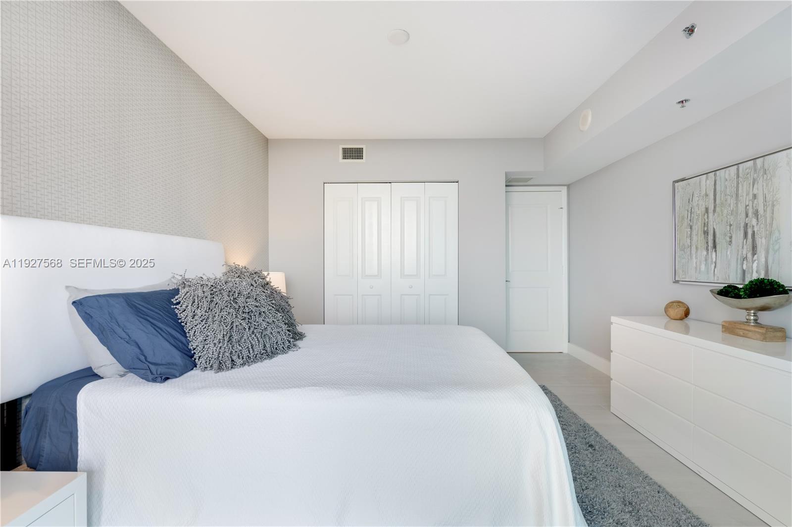 2641 North Flamingo Road, Unit 1703N Sunrise, FL 33323 - Photo 14 of 30