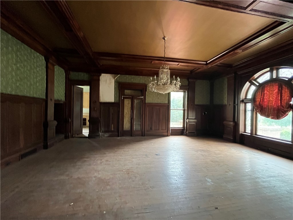 357 West Decatur Street Decatur, IL 62522 - Photo 5 of 16