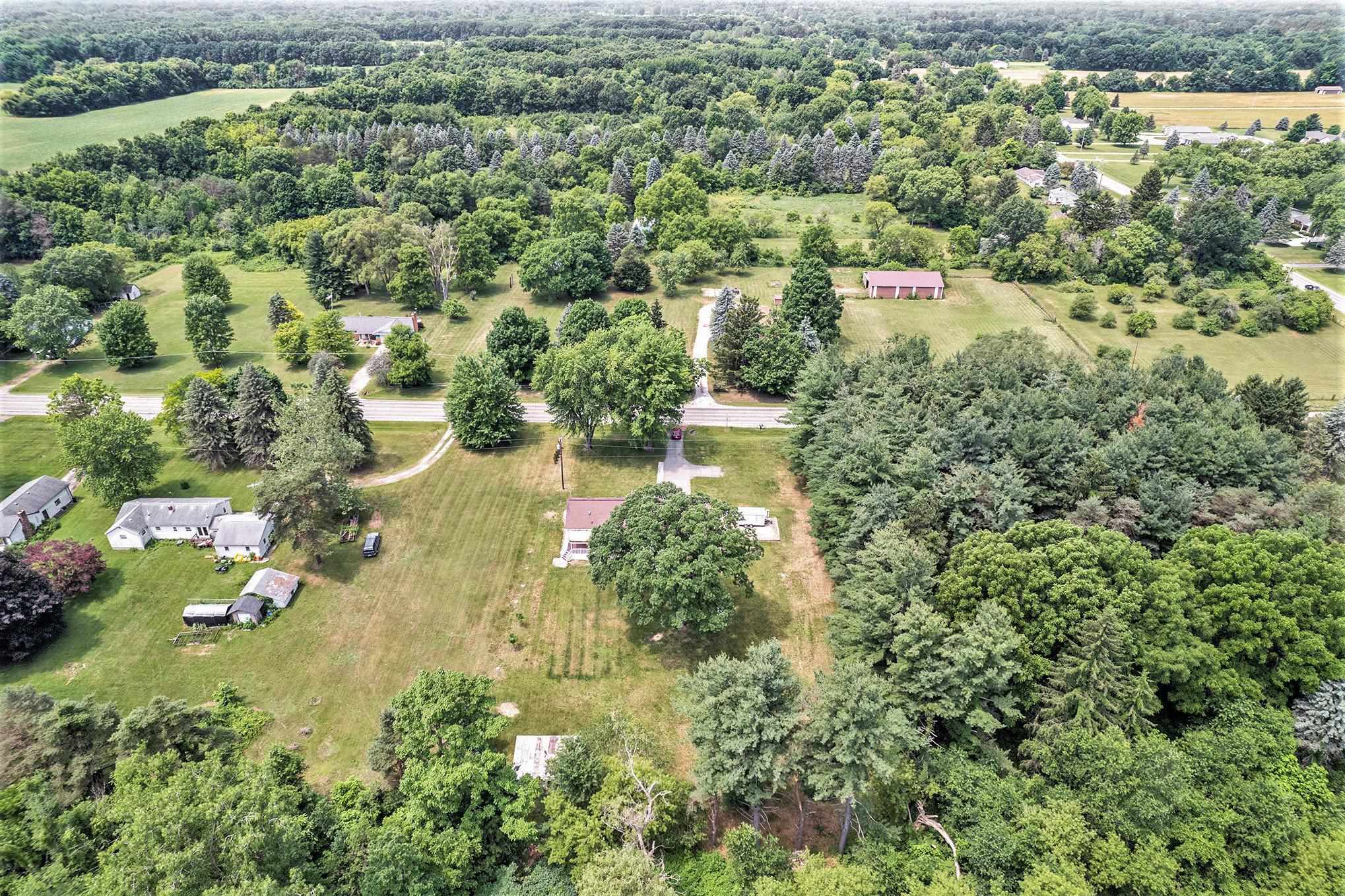 9440 North Linden Road Clio, MI 48420 - Photo 42 of 45 50146178-20659751-3f57-4b06-ad30-c481a946c870.JPG