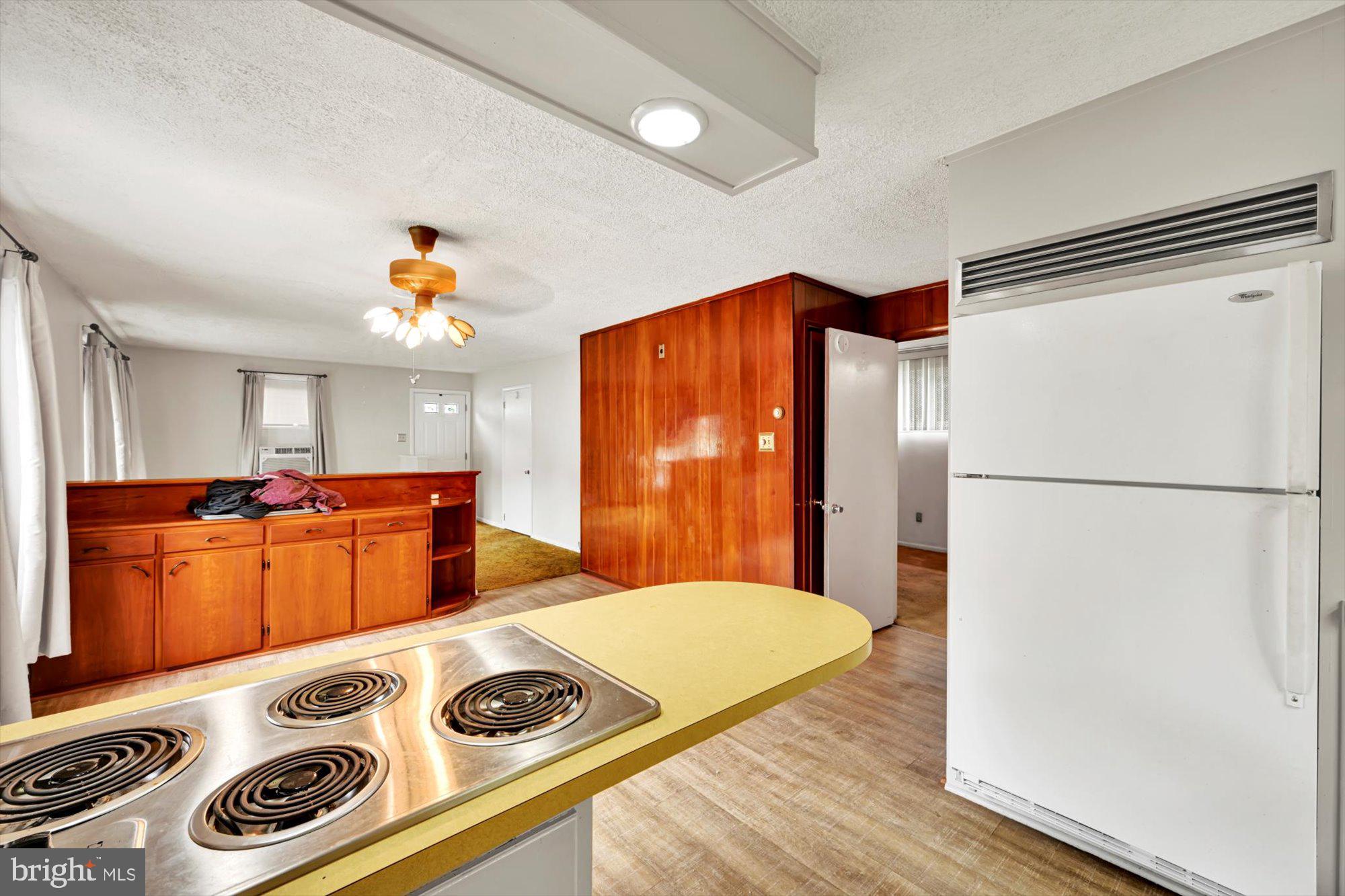 685 Smokestown Road Denver, PA 17517 - Photo 12 of 28 Kitchen