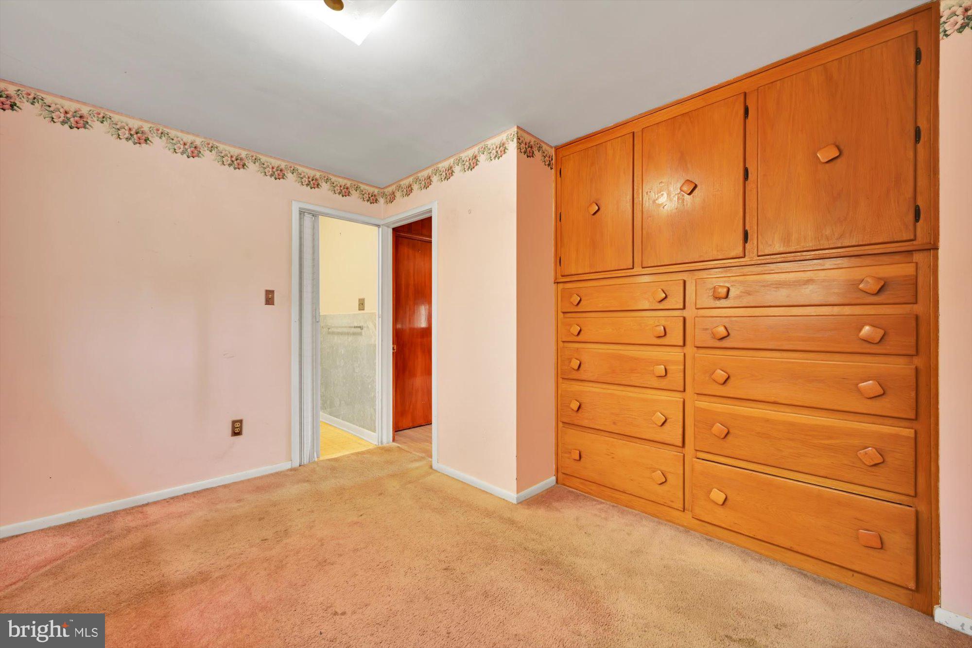 685 Smokestown Road Denver, PA 17517 - Photo 14 of 28 Primary Bedroom
