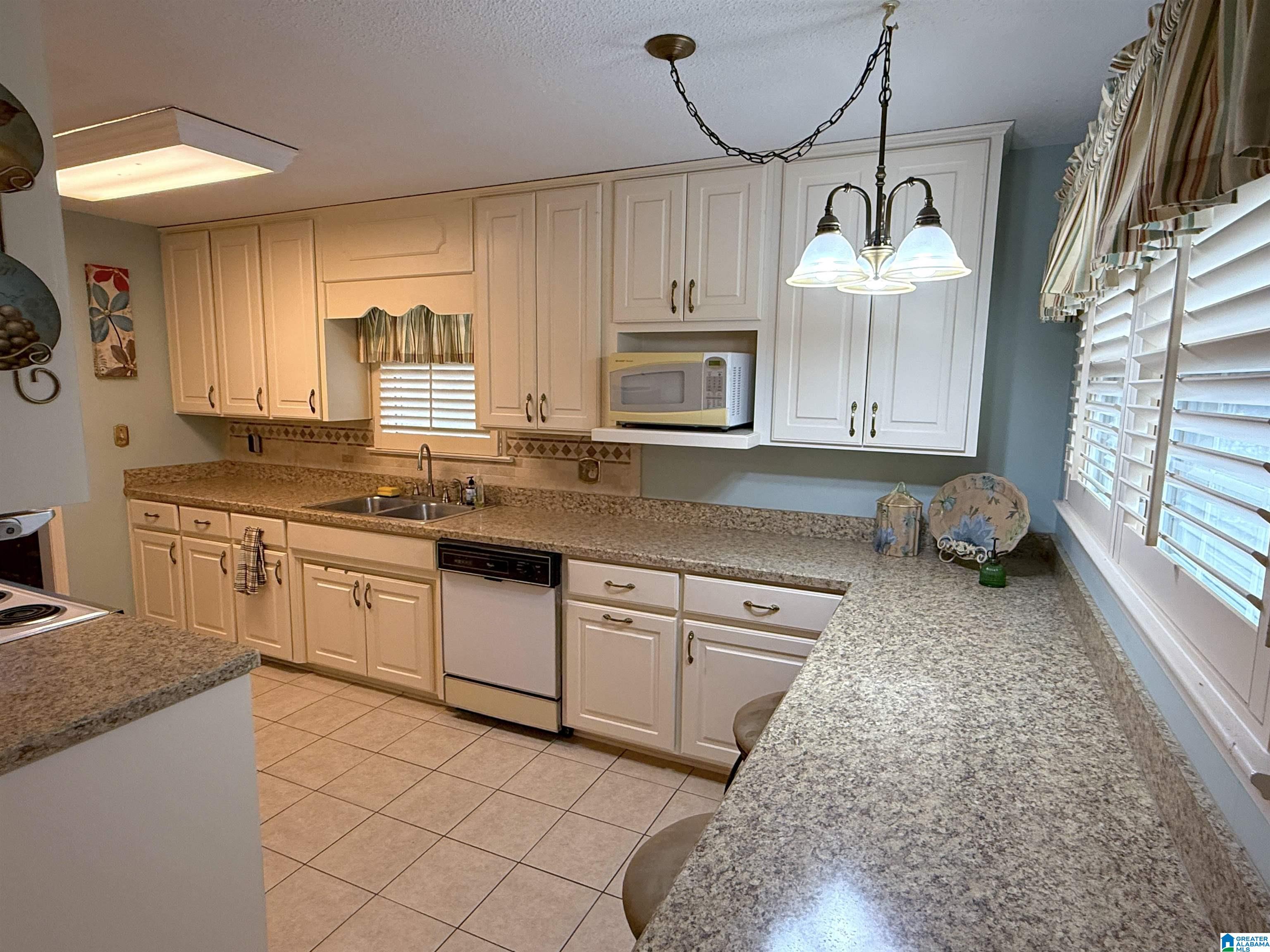136 Treasure Trail Gardendale, AL 35071 - Photo 19 of 34
