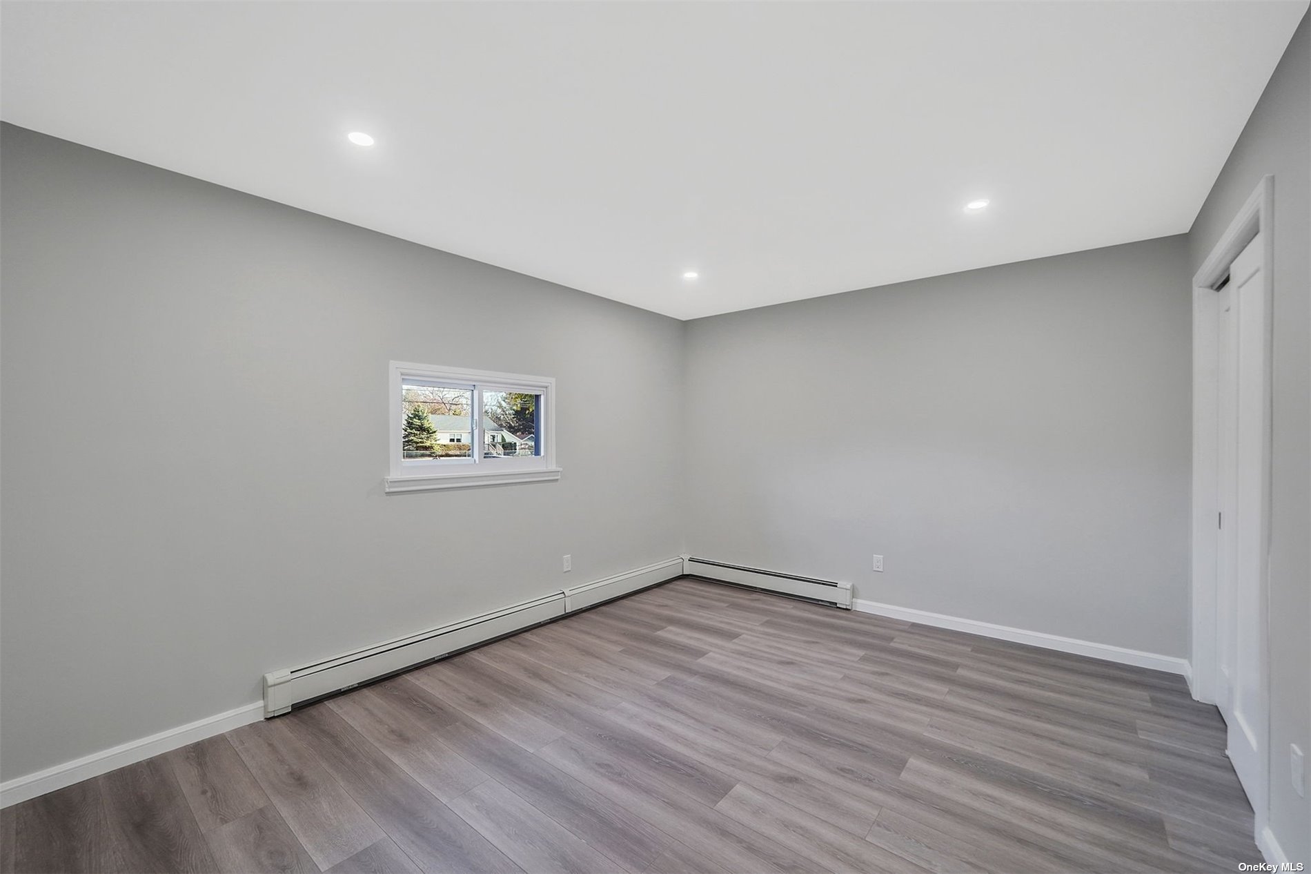 803 Deer Park Road Dix Hills, NY 11746 - Photo 11 of 15 3rd Bedroom