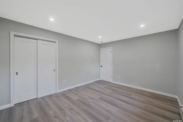 $3,200 | 803 Deer Park Road, Dix Hills, NY 11746