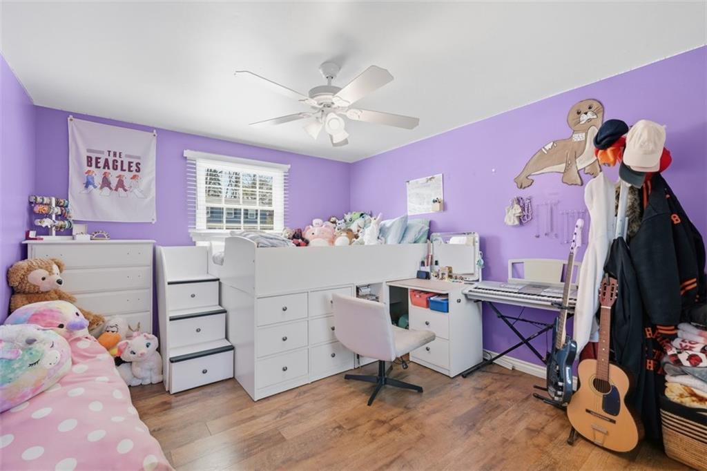 2928 Kings Mill Road Bethel Park, PA 15102 - Photo 24 of 40 Bedroom 2