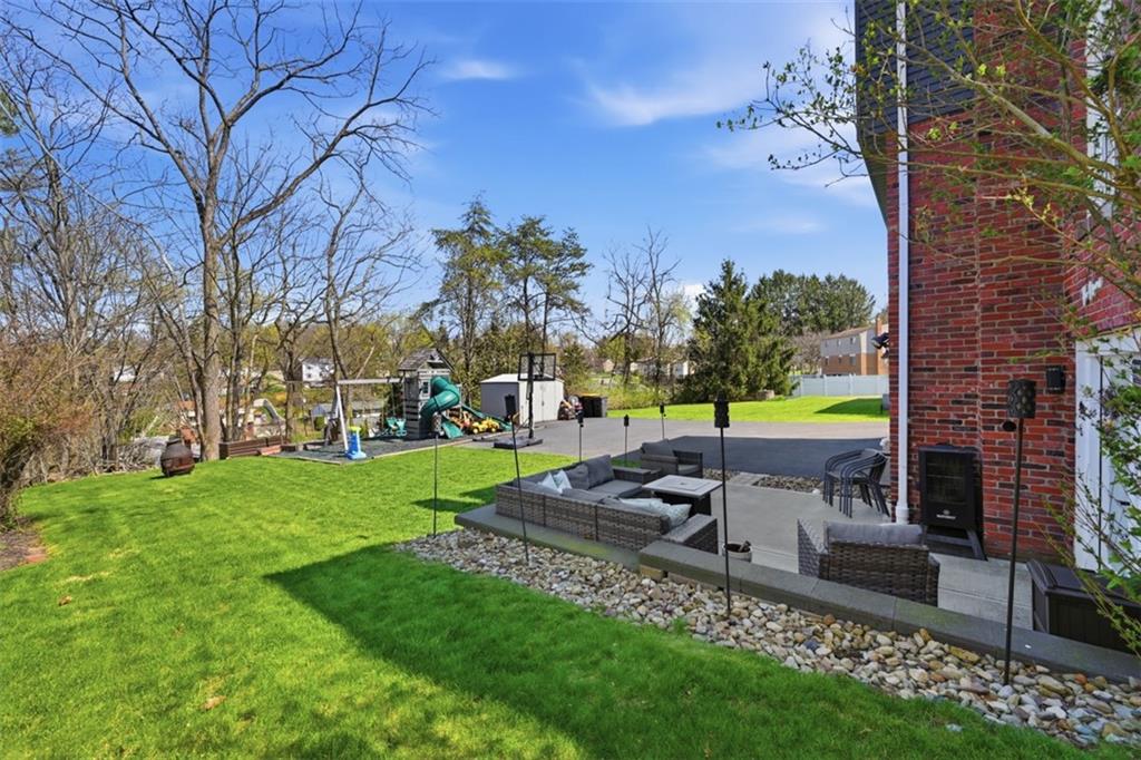 2928 Kings Mill Road Bethel Park, PA 15102 - Photo 33 of 40