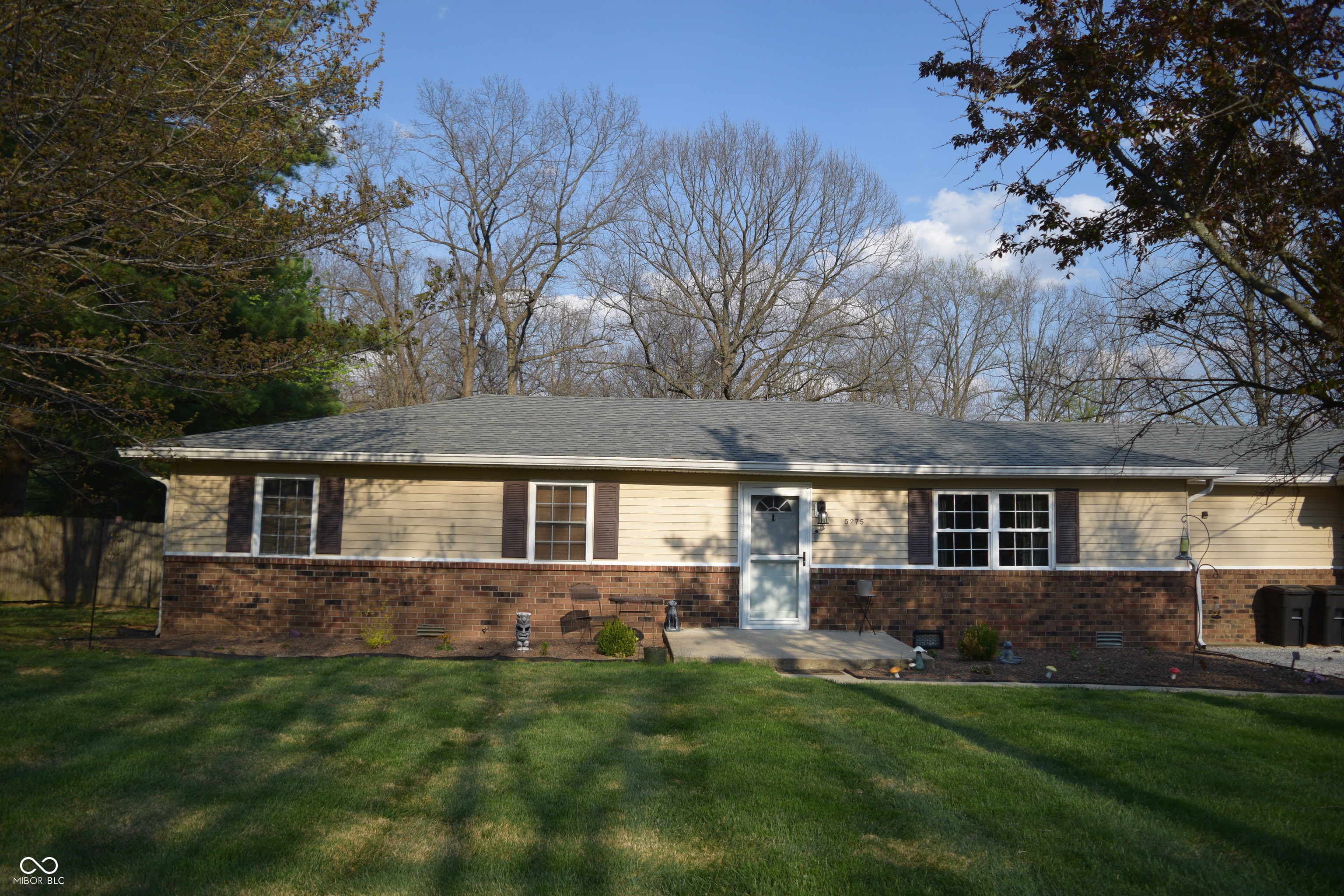 5275 Wilbur Road Martinsville, IN 46151 - Photo 2 of 32
