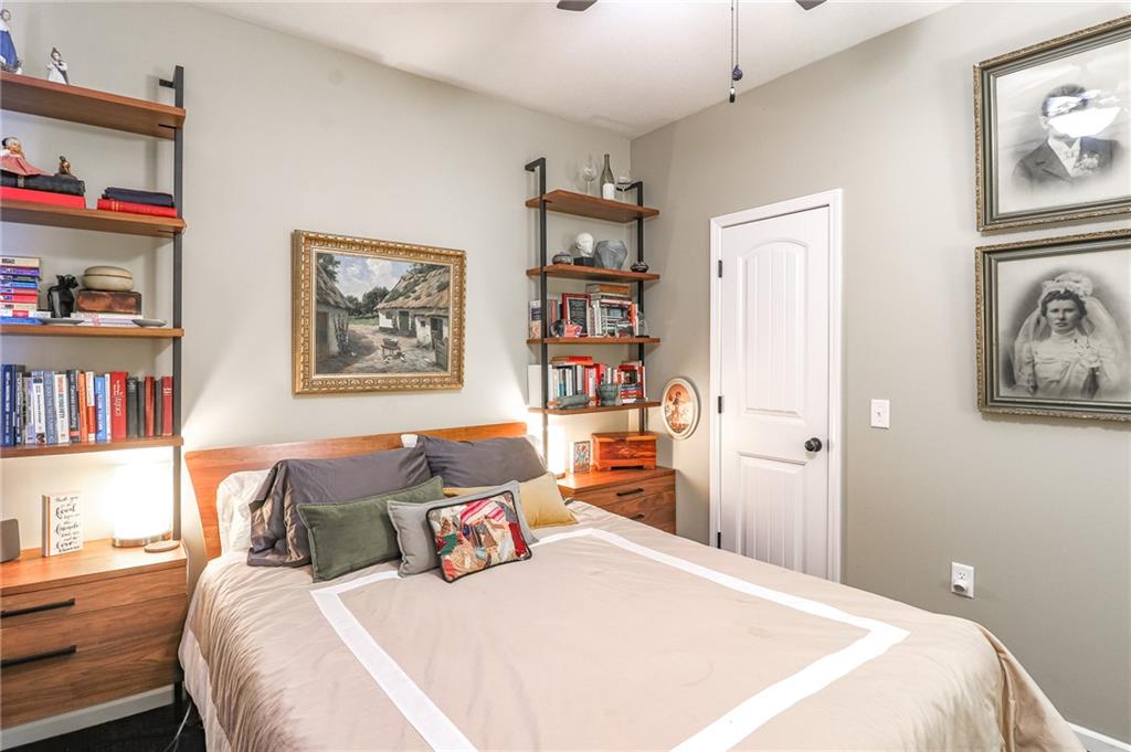 238 Southeast 141 Road Warrensburg, MO 64093 - Photo 18 of 30 Gallery Image 18