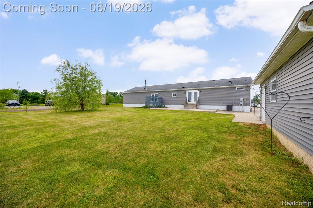 7860 War Road Newport, MI 48166 - Photo 11 of 47