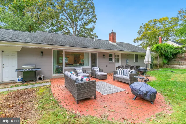 $530,000 | 1408 Stateside Drive, Silver Spring, MD 20903