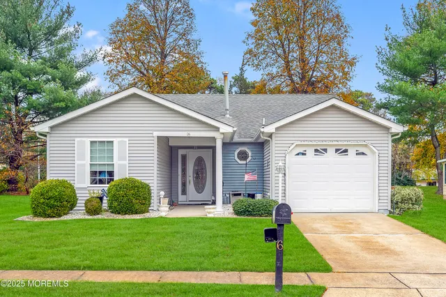 $479,500 | 6 Matterhorn Way, Brick, NJ 08724