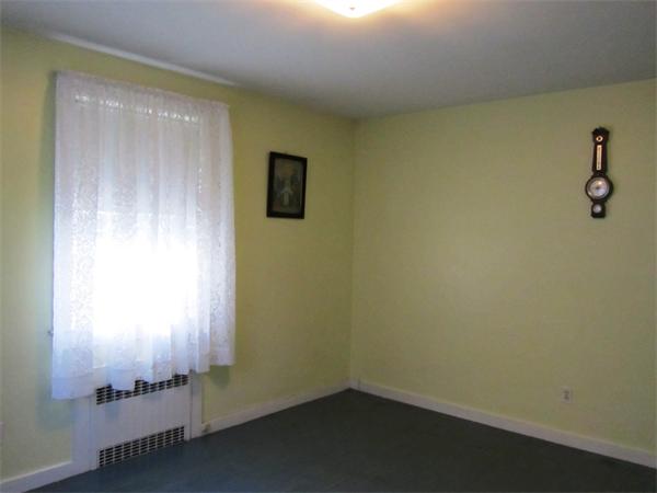 8 Blossomcrest Road Lexington, MA 02421 - Photo 8 of 15 Gallery Image 8