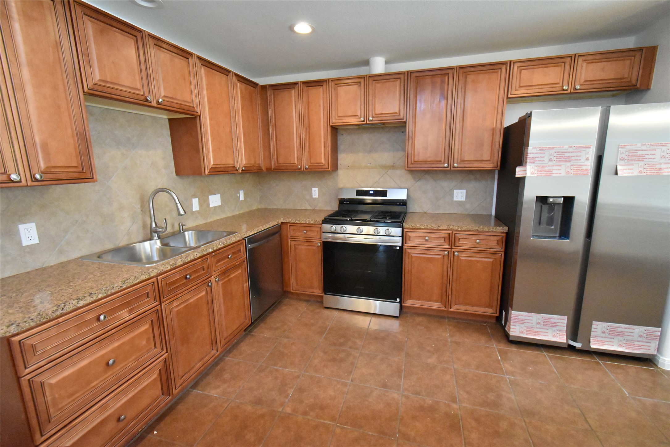 3938 Falvel Shadow Creek Drive Spring, TX 77388 - Photo 2 of 22