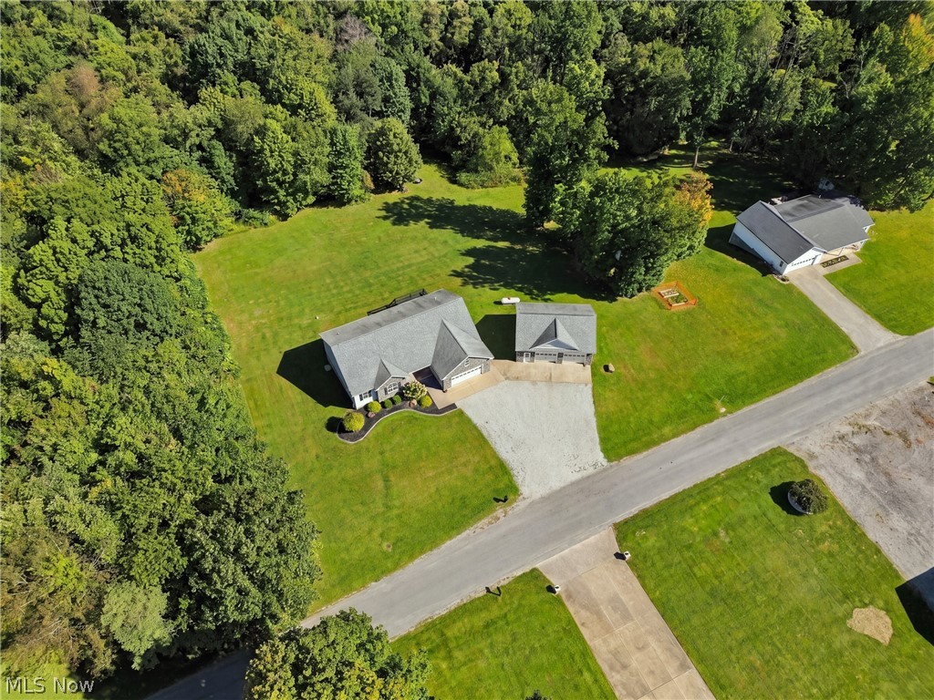 37517 Harry's Ridge Road Barnesville, OH 43713 - Photo 4 of 50 Gallery Image 4