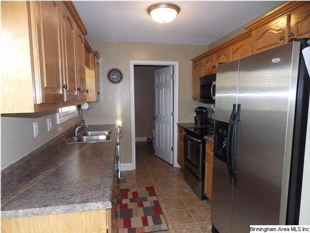 1493 Thomas Road Warrior, AL 35180 - Photo 10 of 26