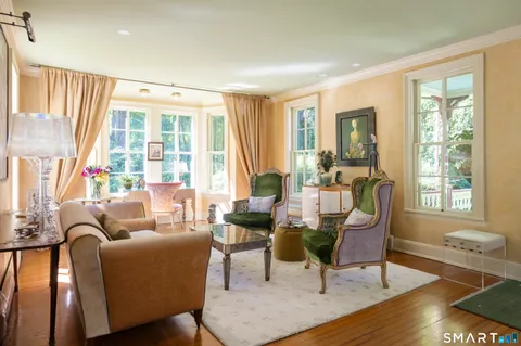 $1,275,000 | 18 Church Street, Redding, CT 06896