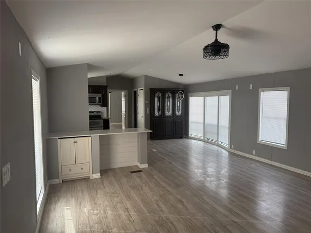 $198,500 | 12464 County Road 4027, Kemp, TX 75143