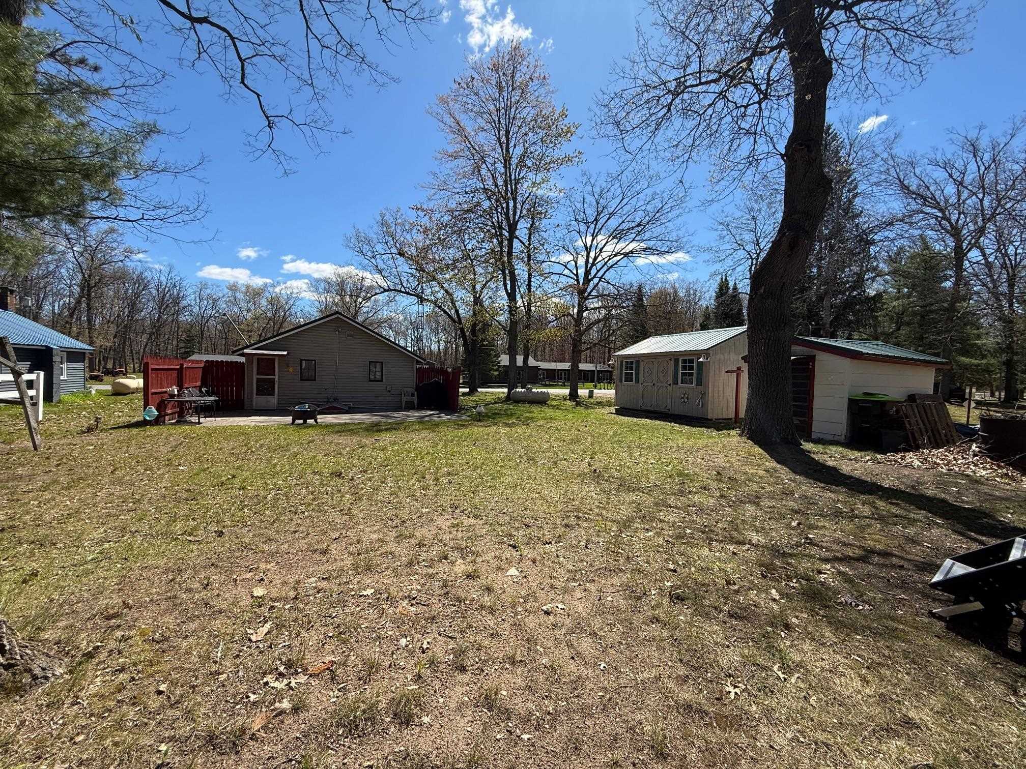 6321 Elk Lake Road Gladwin, MI 48624 - Photo 11 of 47
