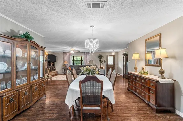 $699,900 | 236 Charlie Cannon Road, Coushatta, LA 71019