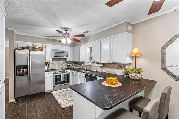 $699,900 | 236 Charlie Cannon Road, Coushatta, LA 71019