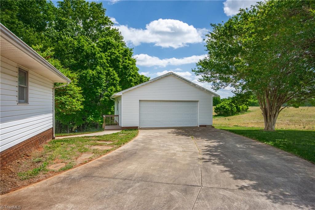 350 Josey Road Statesville, NC 28625 - Photo 33 of 43