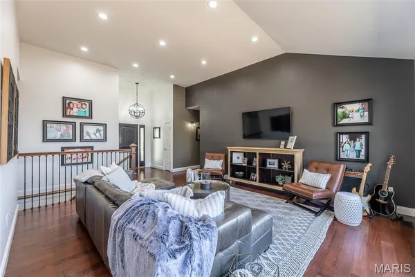 $650,000 | 224 Timber Wy Drive, Poplar Bluff, MO 63901