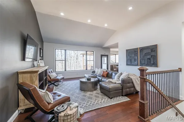 $650,000 | 224 Timber Wy Drive, Poplar Bluff, MO 63901