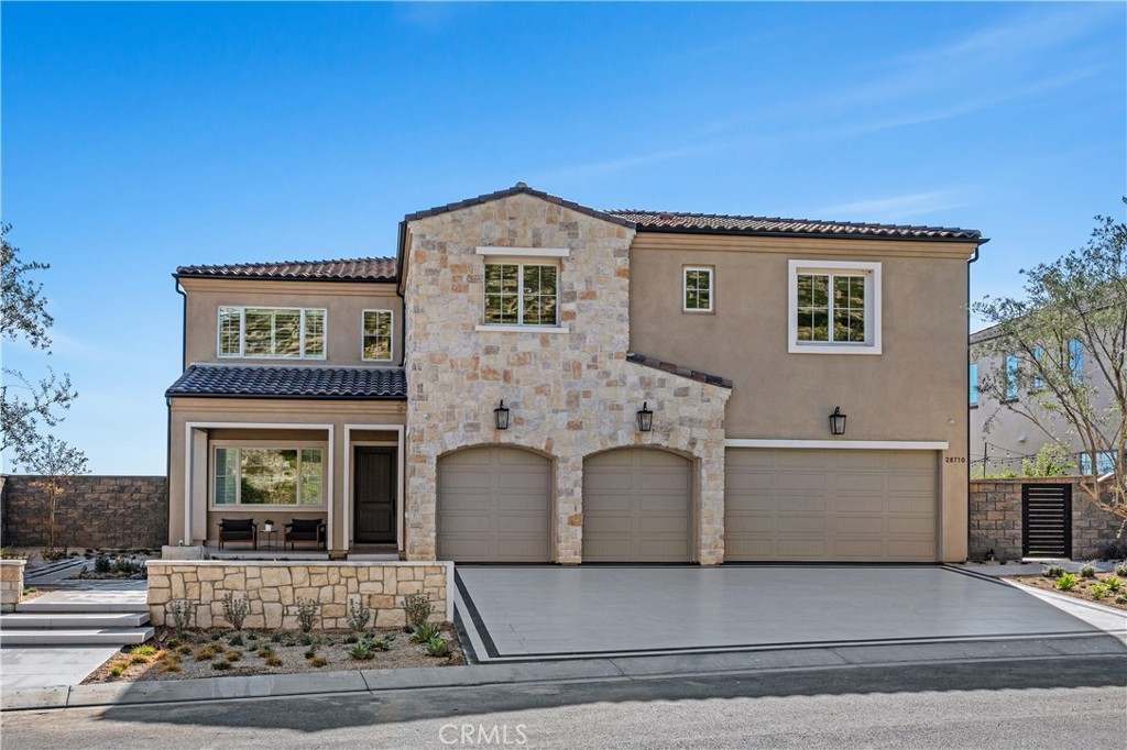 28710 Hidden Trail Silverado, CA 92676 - Photo 3 of 57