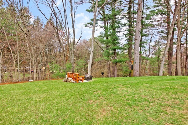 7 Gary Road Chelmsford, MA 01824 - Photo 24 of 26 Gallery Image 24
