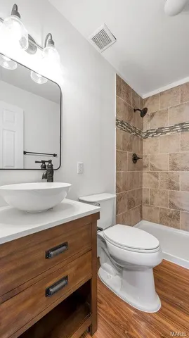 $385,000 | 38 Deer Crossing, Wright City, MO 63390