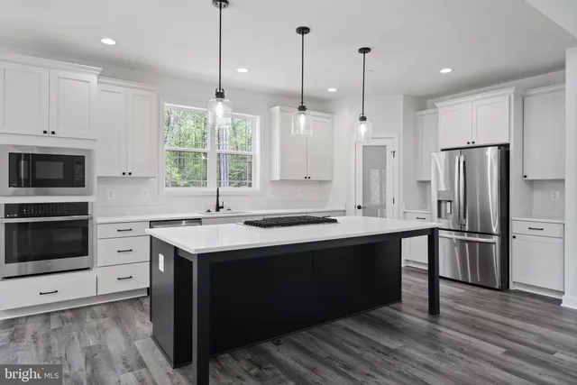 $859,900 | 18688 Hebb Rd Valley, Valley Lee, MD 20692